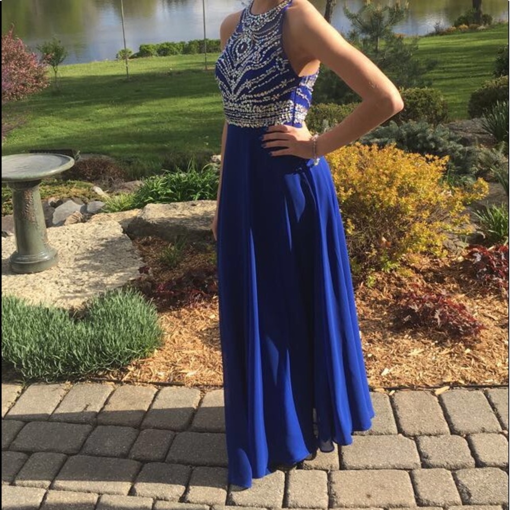 Beautiful prom dress for sale! Great condition!